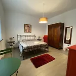 Lunetia Bed and Breakfast