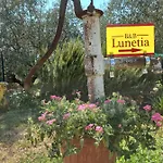 Bed and Breakfast Lunetia 3*