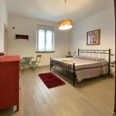 Lunetia לינה וארוחת בוקר 3*