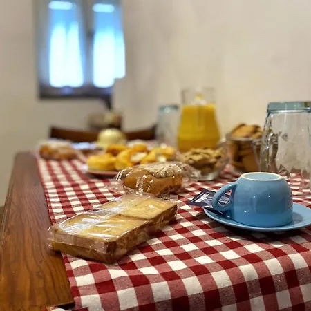 Lunetia קסטלנואובו מגרה