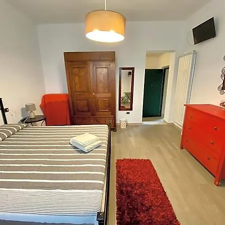 Lunetia Bed & Breakfast