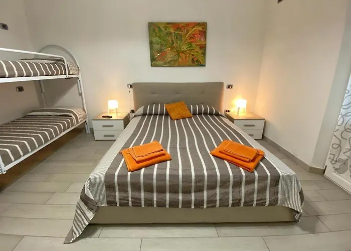 Lunetia 3* 카스텔누보디마르가